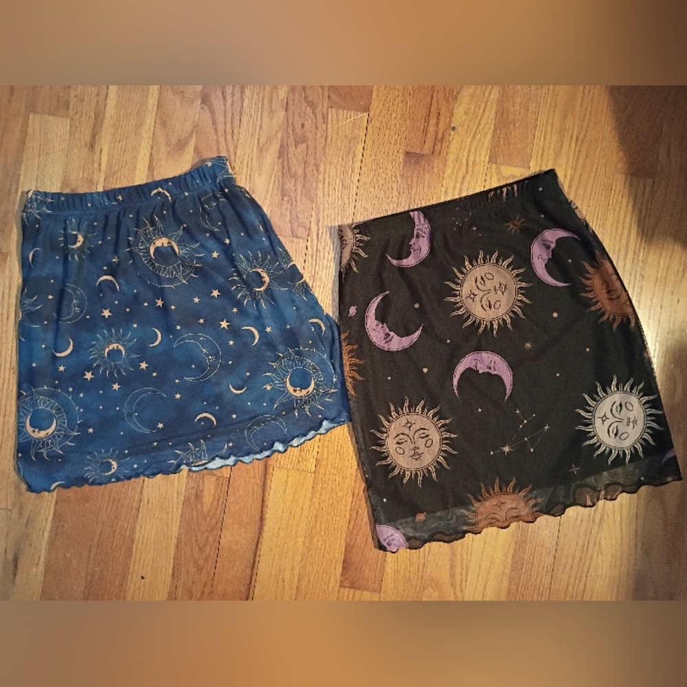 Celestial Print Women's Skirt Set